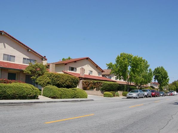 495 La Conner Dr APT 2