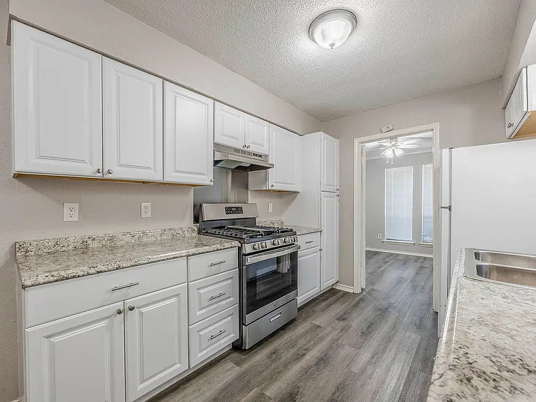 337 Woodbrook Dr — Photo 6
