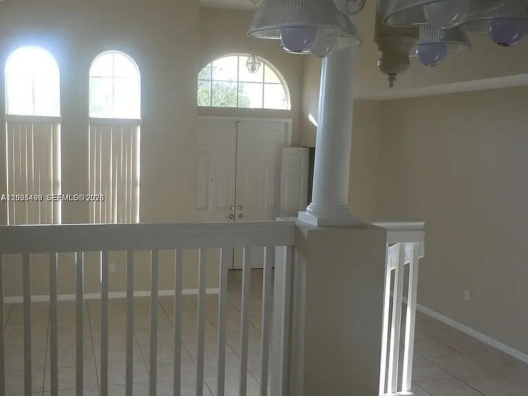 16801 SW 49th Ct — Photo 9
