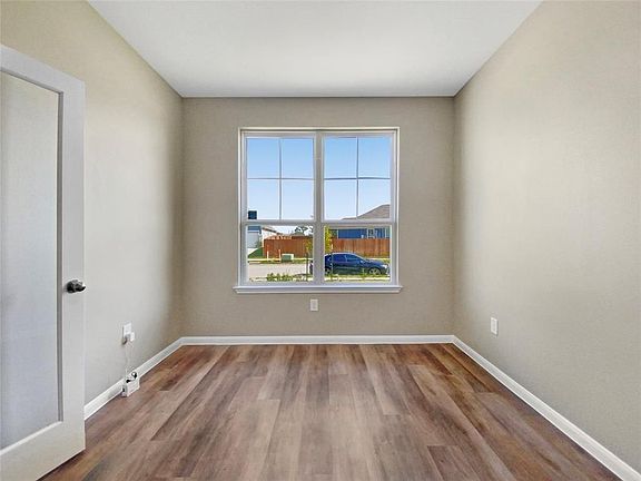 4th image of 23906 Bushel Park Dr