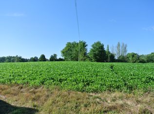 01 Smithtown Rd, East Bend, NC 27018