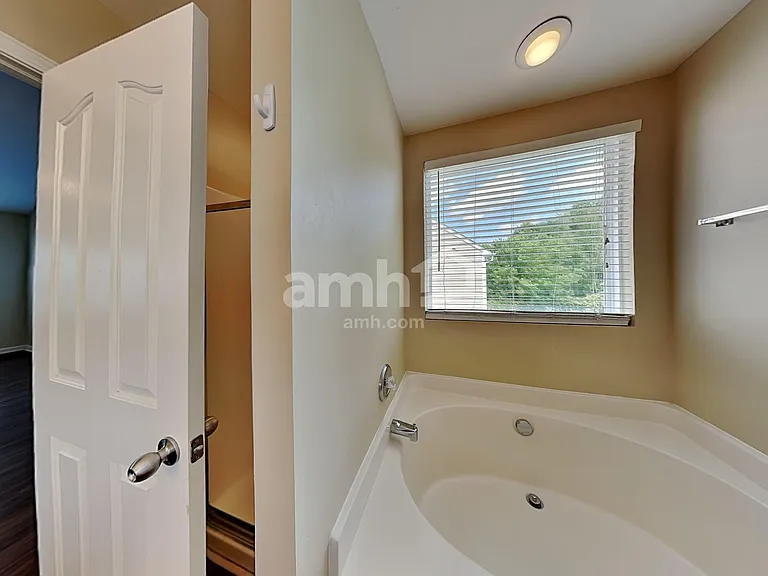 3006 Chimney Wood Trl — Photo 12