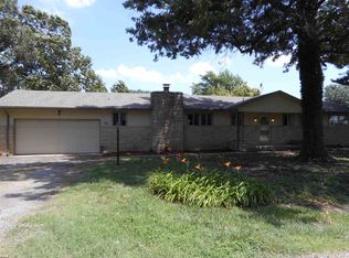 1702 S Dowell Ave, Wichita, KS 67207