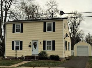 169 Cambria St, Springfield, MA 01118