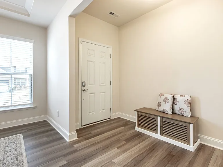 1134 Regions Blvd — Photo 3