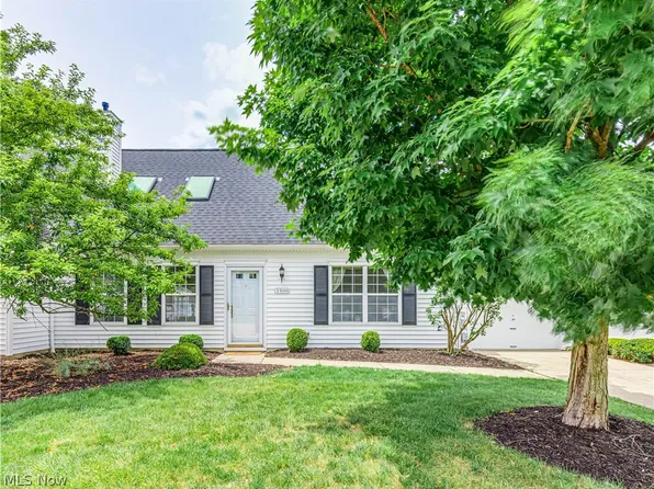 3500 E Prescott Cir, Cuyahoga Falls, OH 44223