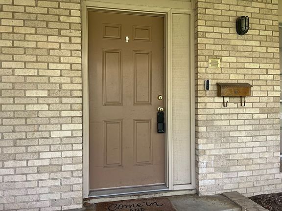 3rd image of 1632 S 69th East Ave