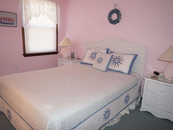 2nd image of 109 65th St APT 105