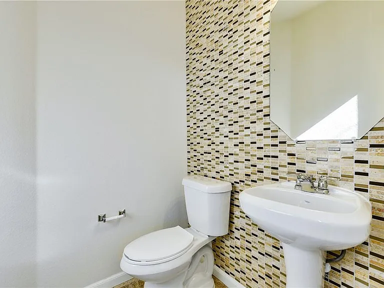 3920 Kenter Xing — Photo 16