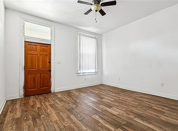 2nd image of 2712 Marengo St