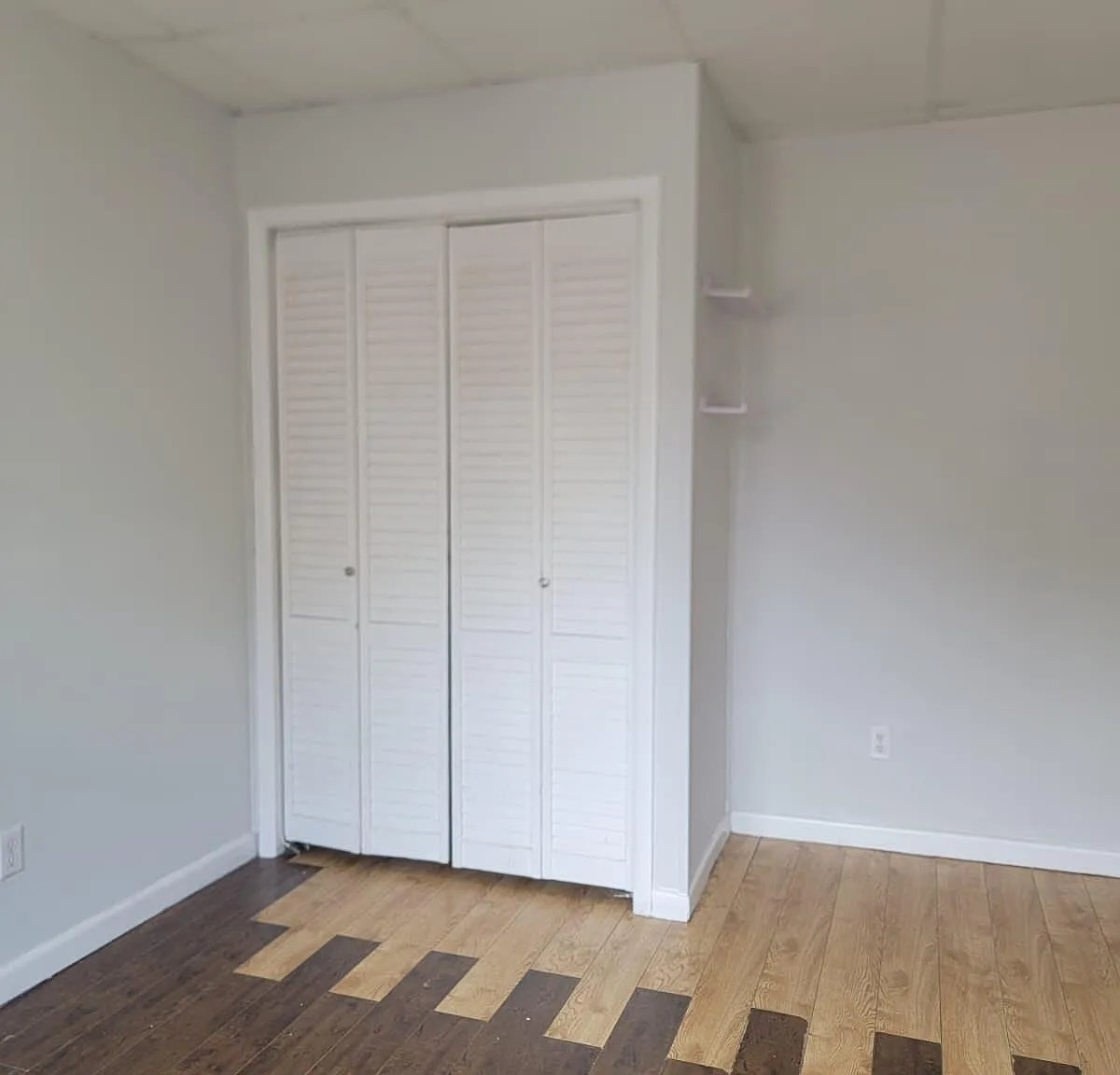 2 bed, 1.0 bath, 1168 sqft, $1,300 — Photo 2