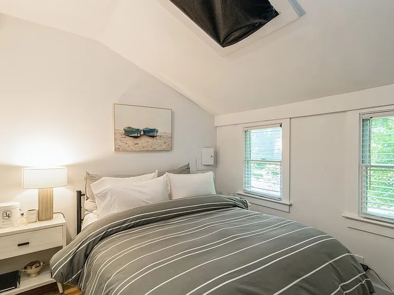 23 Long Beach Ln — Photo 13