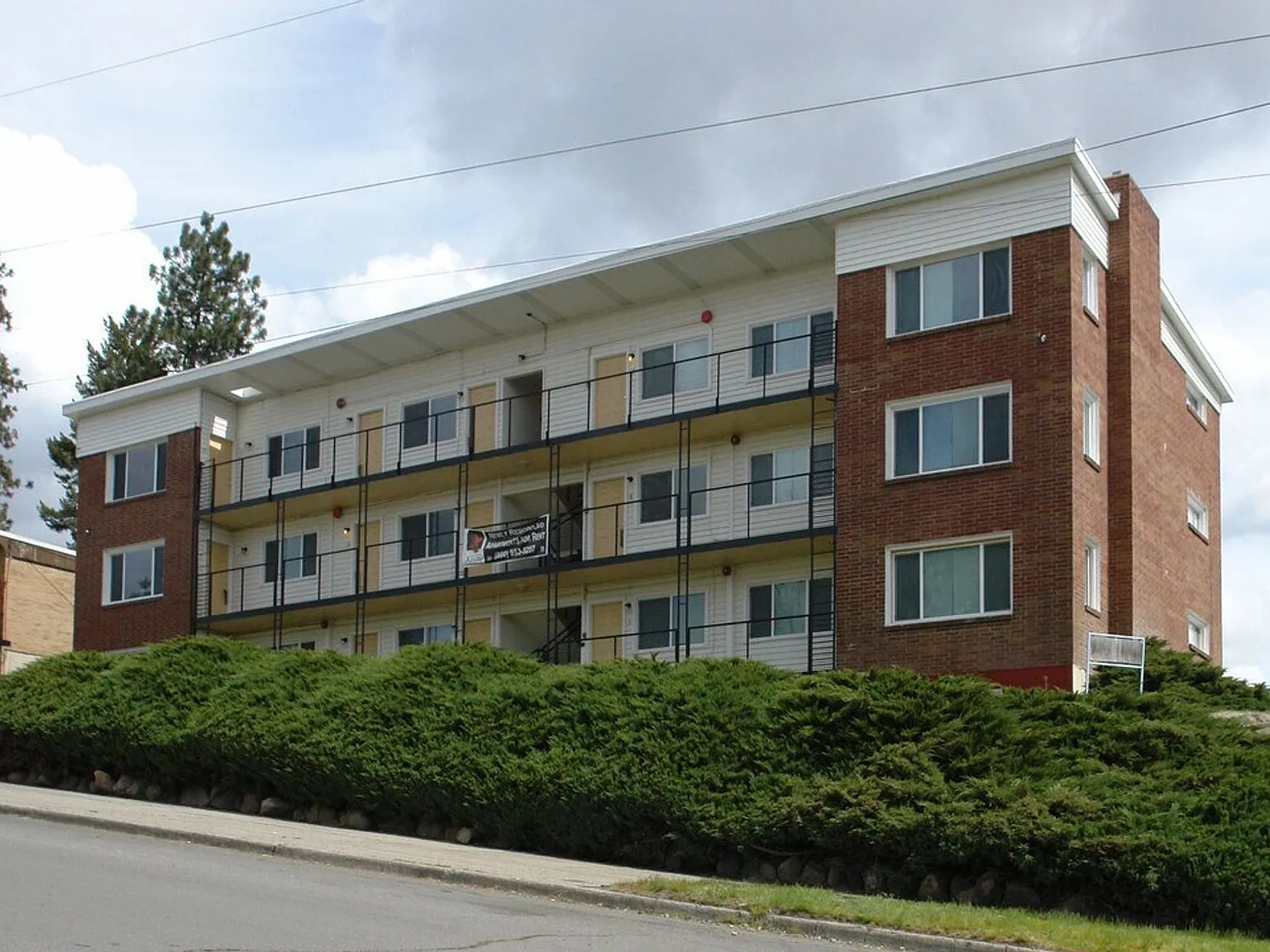 The Samantha Apartments in Browne's Addition! — Photo 1