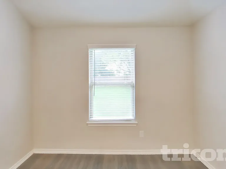 3609 Doris Dr — Photo 3