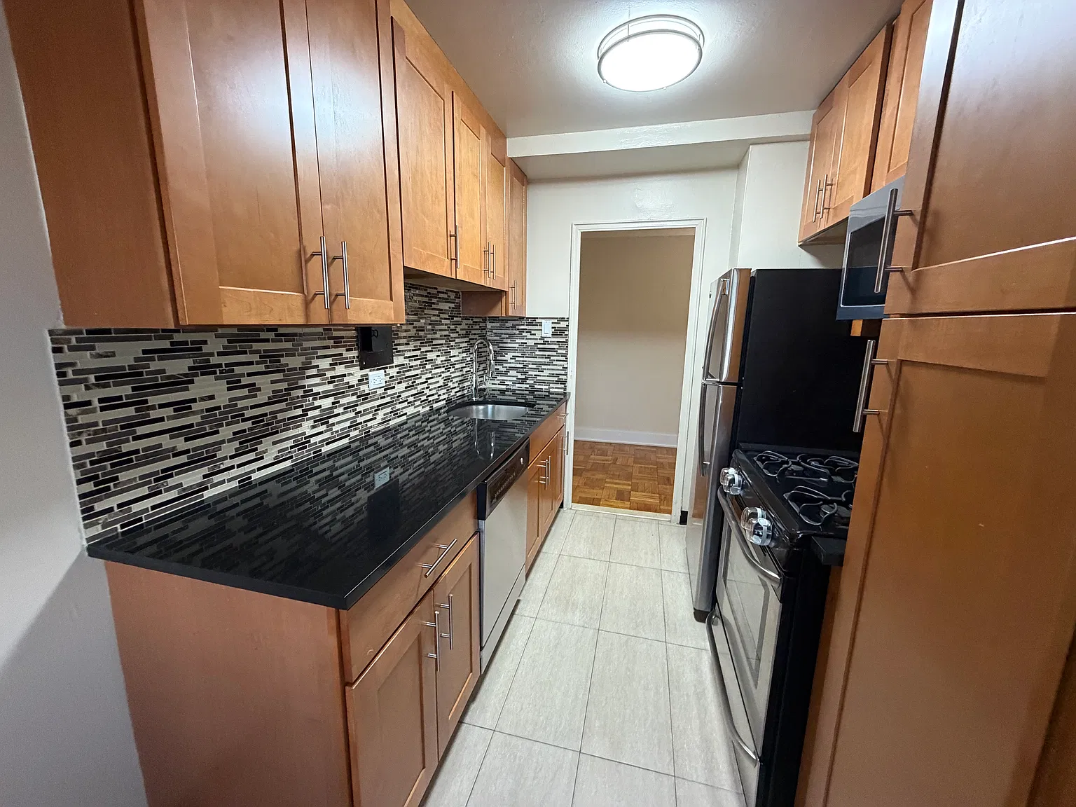 64th Ave, Fresh Meadows — Photo 4