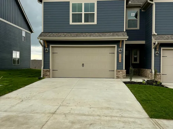 1329 Mountain Quail Cir, Maryville, TN 37801