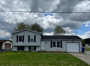 545 Essex Downs Rd, Newark, OH 43055