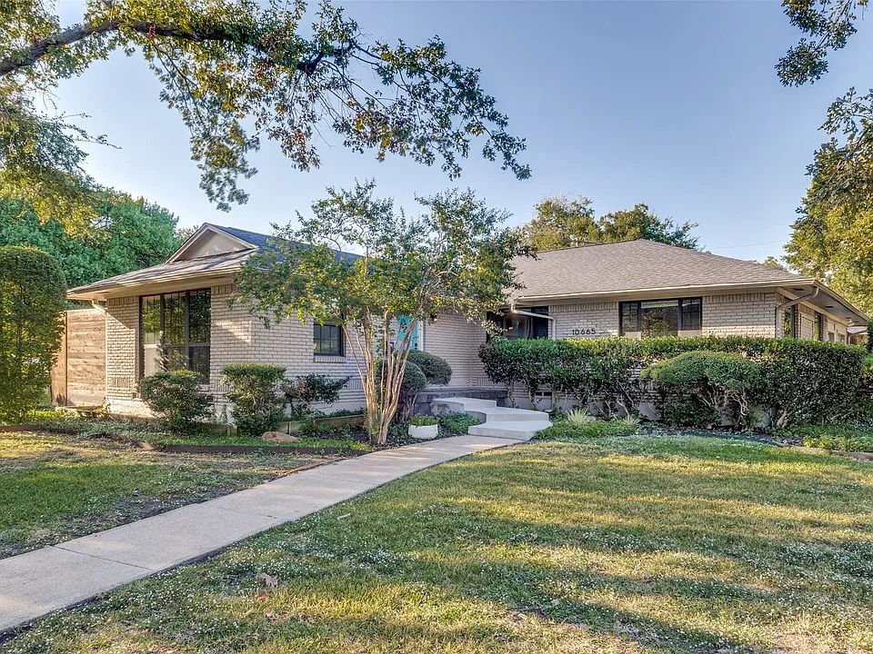 10665 Lake Haven Dr