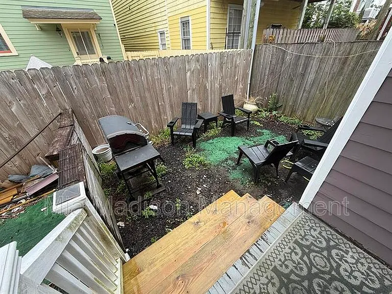 304 E 33rd St — Photo 10