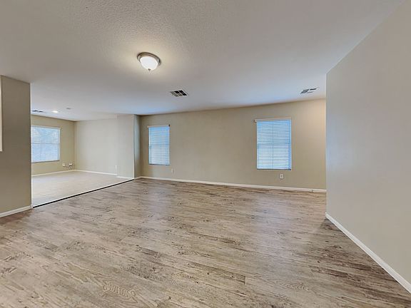 3rd image of 8220 Corset Creek St