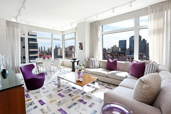 Sold by Stribling | media 10