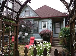 124 21st Ave E, Seattle, WA 98112