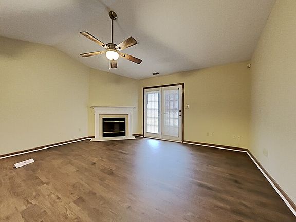 3rd image of 2234 Goldeneye Cir