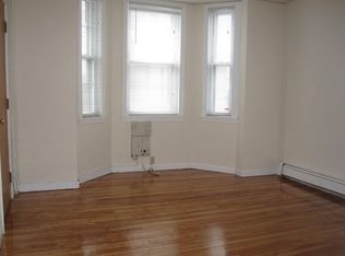 10 Pratt Ave #A, Waltham, MA 02453