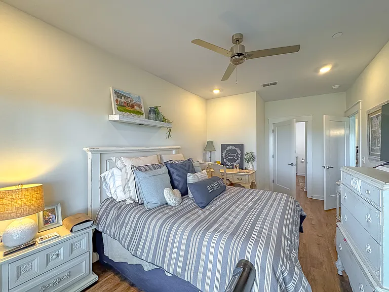 223 N Donalson St #23 — Photo 4