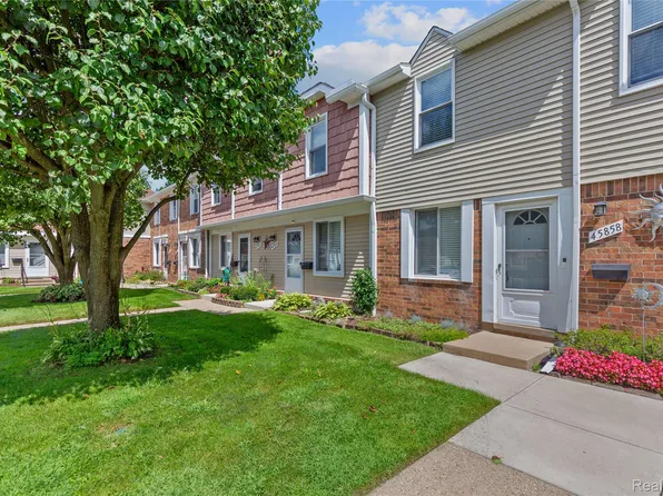 45858 Kensington St, Utica, MI 48317
