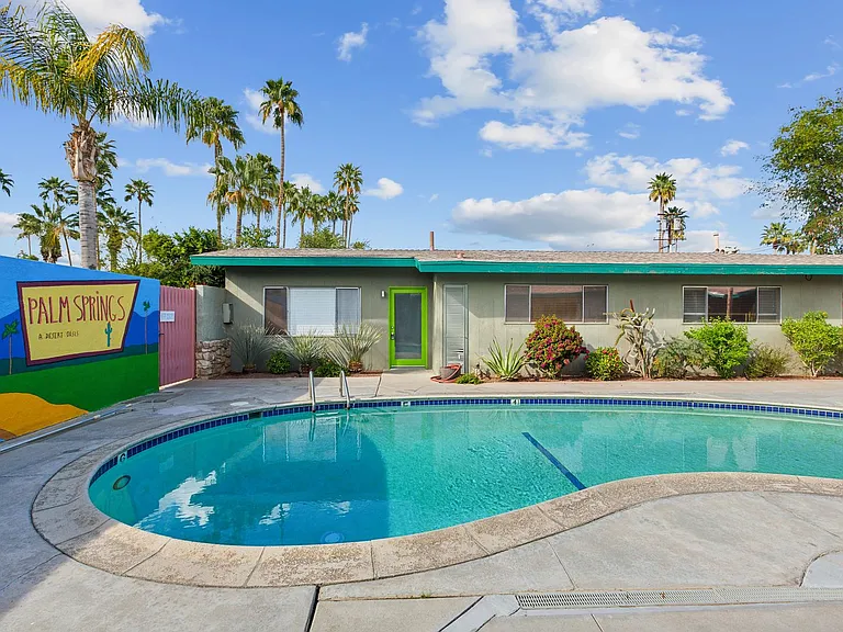 622 S. Warm Sands Dr. — Photo 2