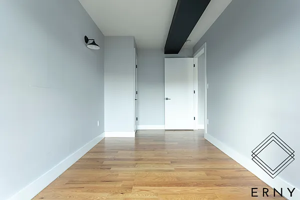 Rented by ERNY LLC | media 19