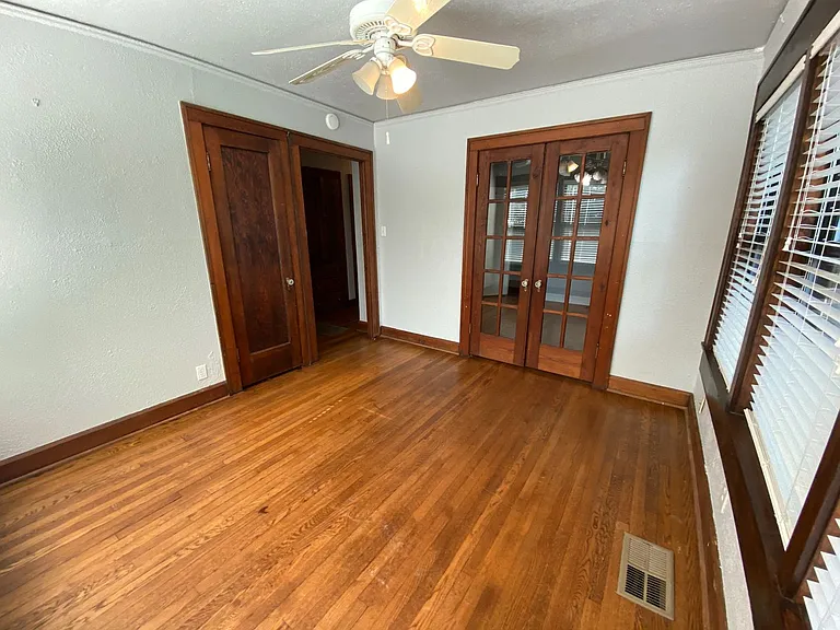 2830 San Gabriel Street — Photo 30