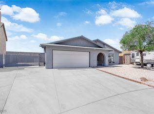 6741 Bonillo Dr, Las Vegas, NV 89103