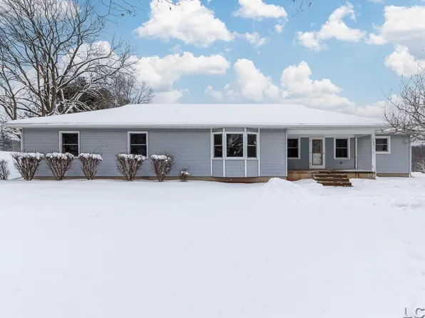 17970 English Rd, Manchester, MI 48158
