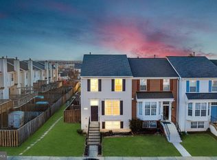 9242 Jessica Dr, Manassas Park, VA
