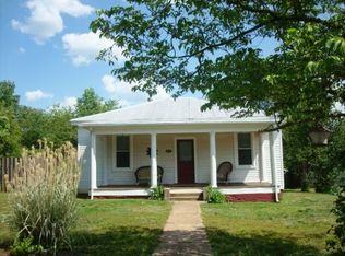 1472 Church St, Appomattox, VA 24522