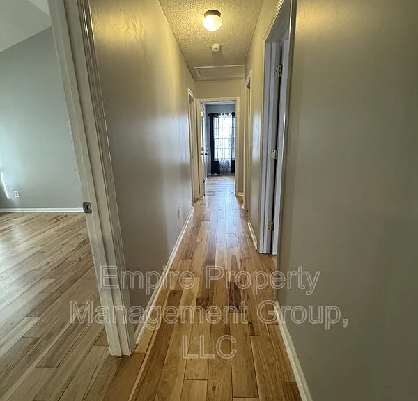 66 Sand Oak Ct — Photo 8