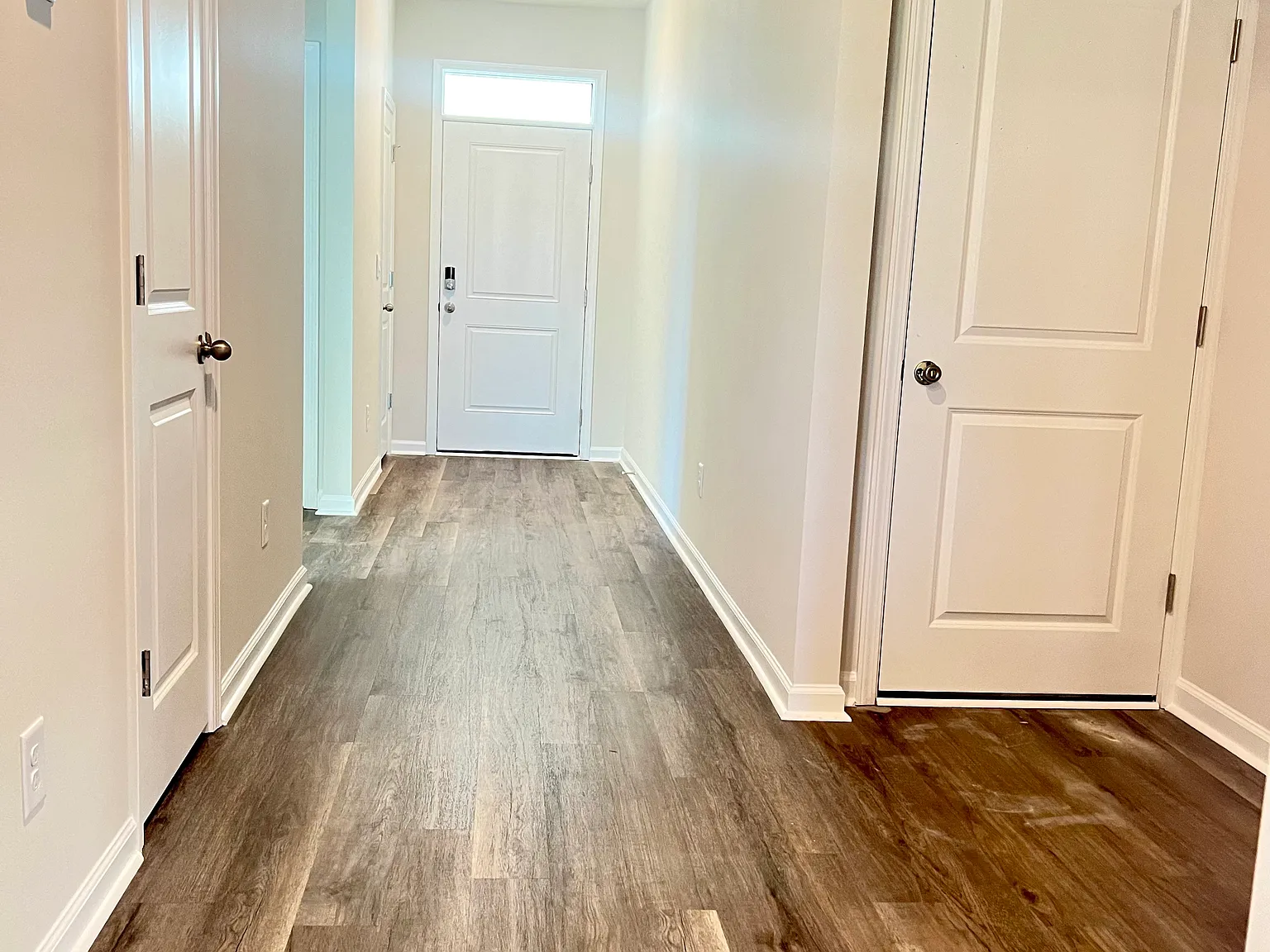 4 bed, 1774 sqft, $2,450 — Photo 4