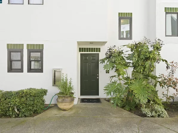 55 Mozden Ln, Pleasant Hill, CA 94523