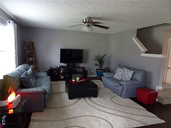 5th image of 6318 Black Oaks Way