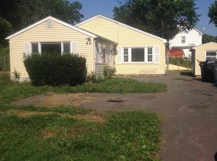 44 Giddings St #HOUSE, Hartford, CT 06106