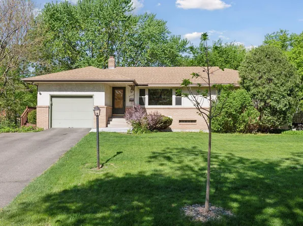 2730 Yosemite Ave S, Saint Louis Park, MN 55416
