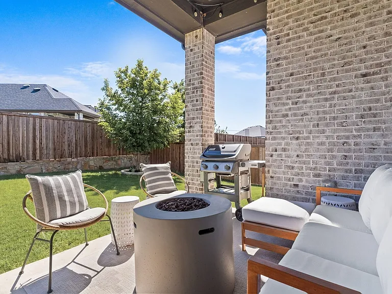 1020 Gentle Knoll Ln — Photo 25