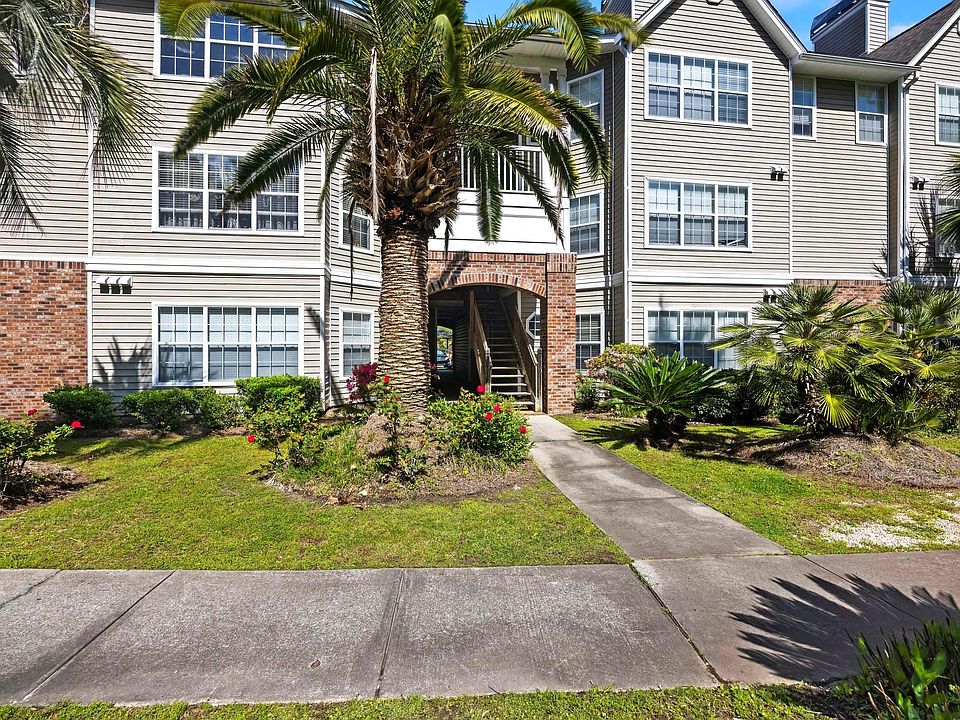 1st image of 188 Midland Pkwy APT 220