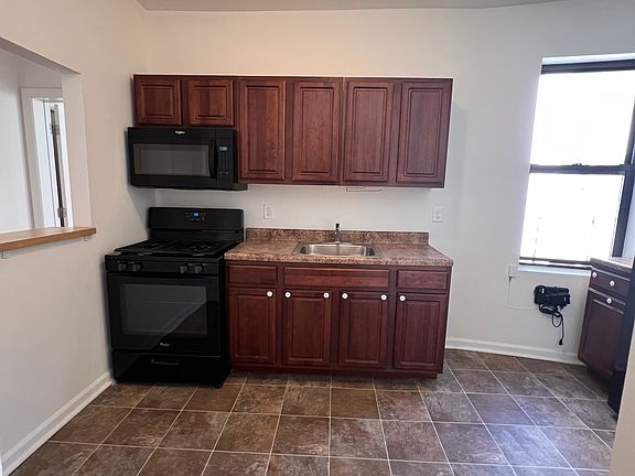 2nd image of 6207 Kennedy Blvd E #3B