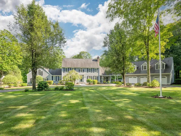 51 Wood Lot Lane, Southbury, CT 06488