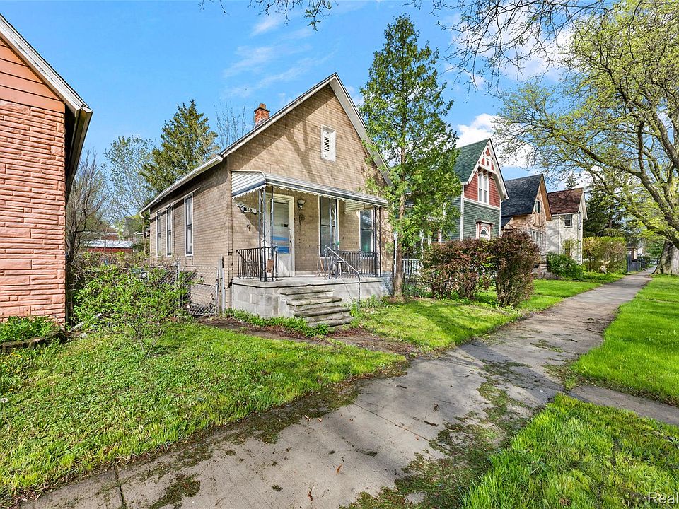 2nd image of 1963 25th St