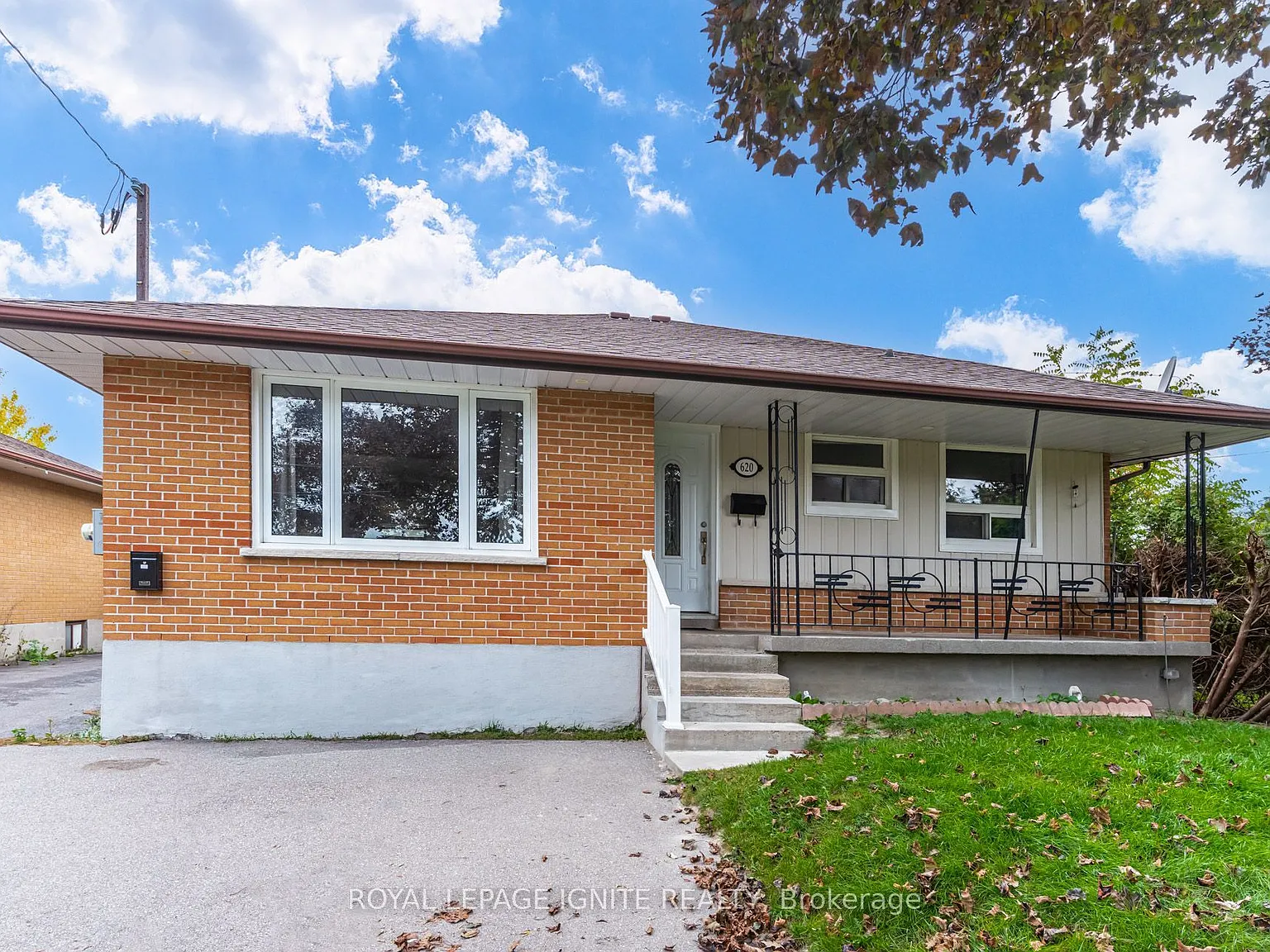 3 bed, $2,700 — Photo 2