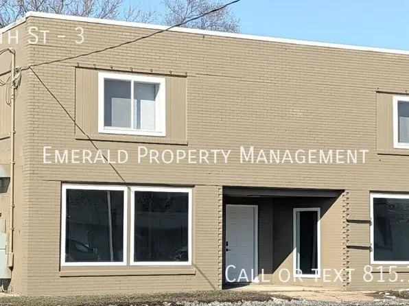 2737 11th St #3, Rockford, IL 61109